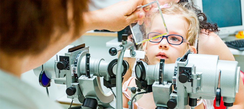 Аппаратное лечение заболеваний глаз у детей — 3Z